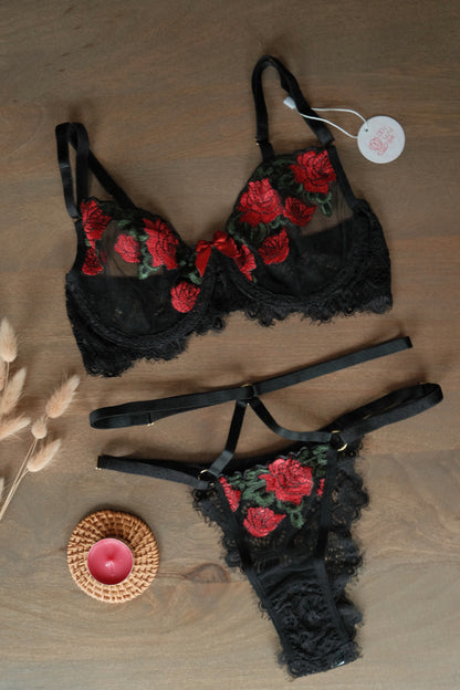 Enchanted Rose - lace and tulle set